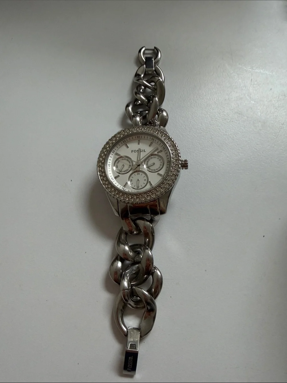 Fossil Silver-Tone Crystal Accent Chain-Link Bracelet Watch needs battery